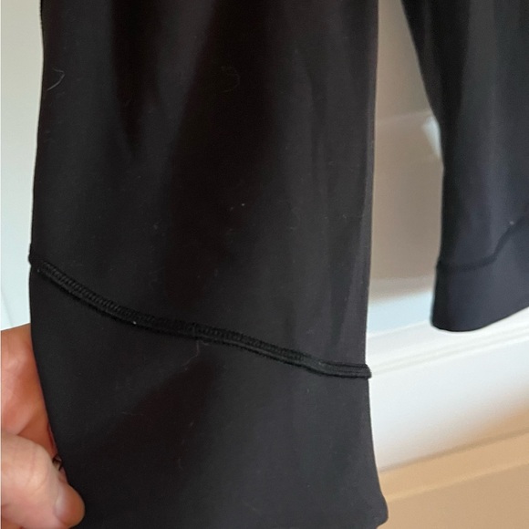 Lululemon Black In Movement Crop - Picture 6 of 8